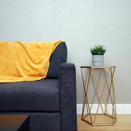 The View - Long Stay Offer - Modern Central Apartment And Parking By Cto Serviced Apartments Cardiff Zewnętrze zdjęcie