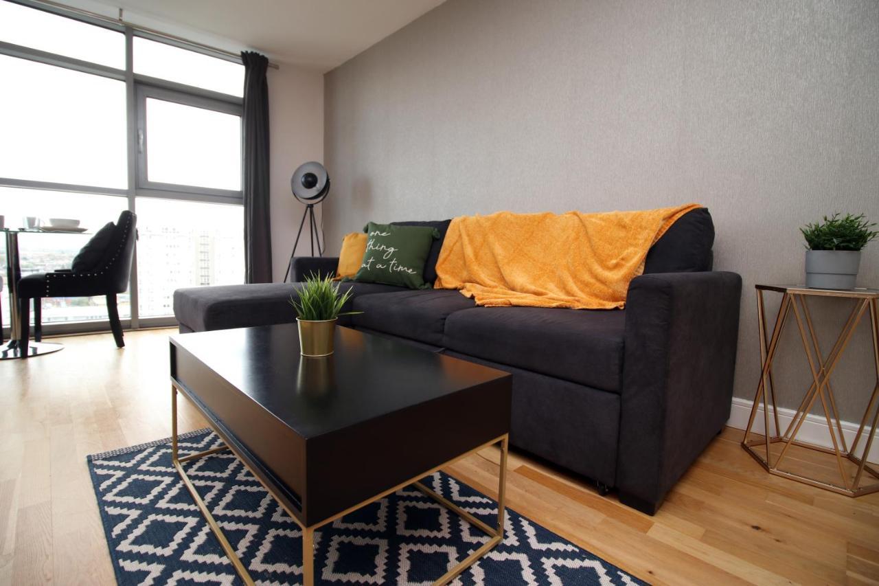 The View - Long Stay Offer - Modern Central Apartment And Parking By Cto Serviced Apartments Cardiff Zewnętrze zdjęcie