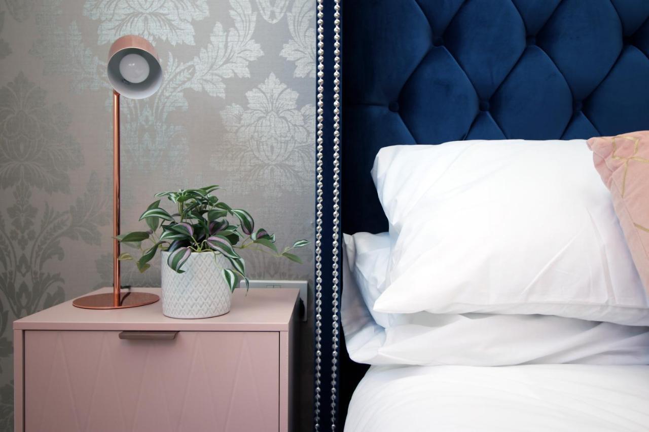 The View - Long Stay Offer - Modern Central Apartment And Parking By Cto Serviced Apartments Cardiff Zewnętrze zdjęcie