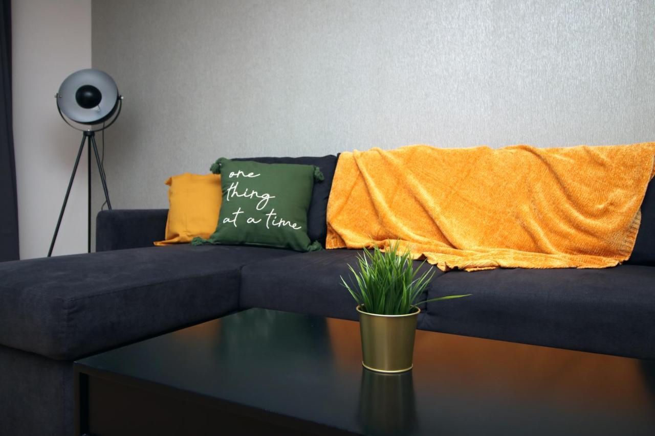The View - Long Stay Offer - Modern Central Apartment And Parking By Cto Serviced Apartments Cardiff Zewnętrze zdjęcie